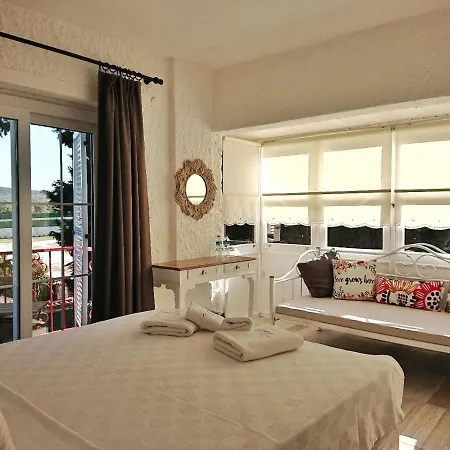 لي فنت ألكاتي فندق مبيت وإفطار